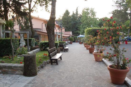Villa Artemis Nemi Exterior photo
